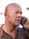 Bruce Willis ya rueda en Alicante La fría luz del día Bruce Willis ya rueda en Alicante La fría luz del día