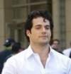 Henry Cavill ya muestra el rizo de Superman Henry Cavill ya muestra el rizo de Superman
