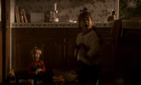 Lucy y John McClane Jr. en la primera pelÃcula, en 1988 Lucy y John McClane Jr. en la primera pelÃcula, en 1988