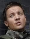 Jeremy Renner revela detalles de El legado de Bourne