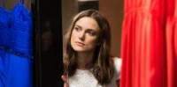 Keira Knightley busca qué ponerse en Laggies Keira Knightley busca qué ponerse en Laggies