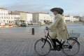 Imagen de MoliÃ©re en bicicleta